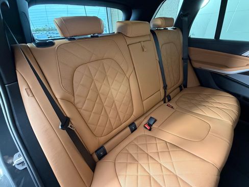 New 2026 BMW X5 sDrive40i w/ M Sport Package image 33