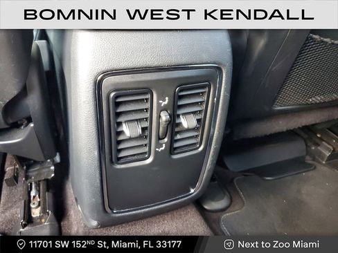 Used 2019 Dodge Durango SXT image 15