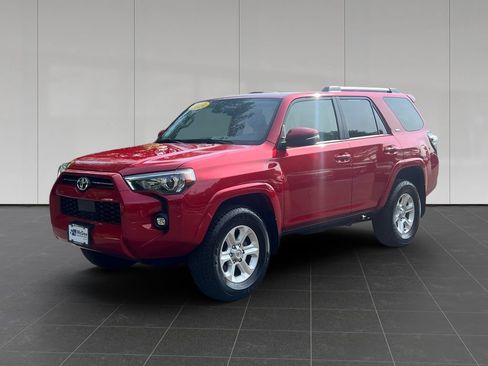 Used 2024 Toyota 4Runner SR5 Premium w/ Moonroof Package AWD/4WD image 1