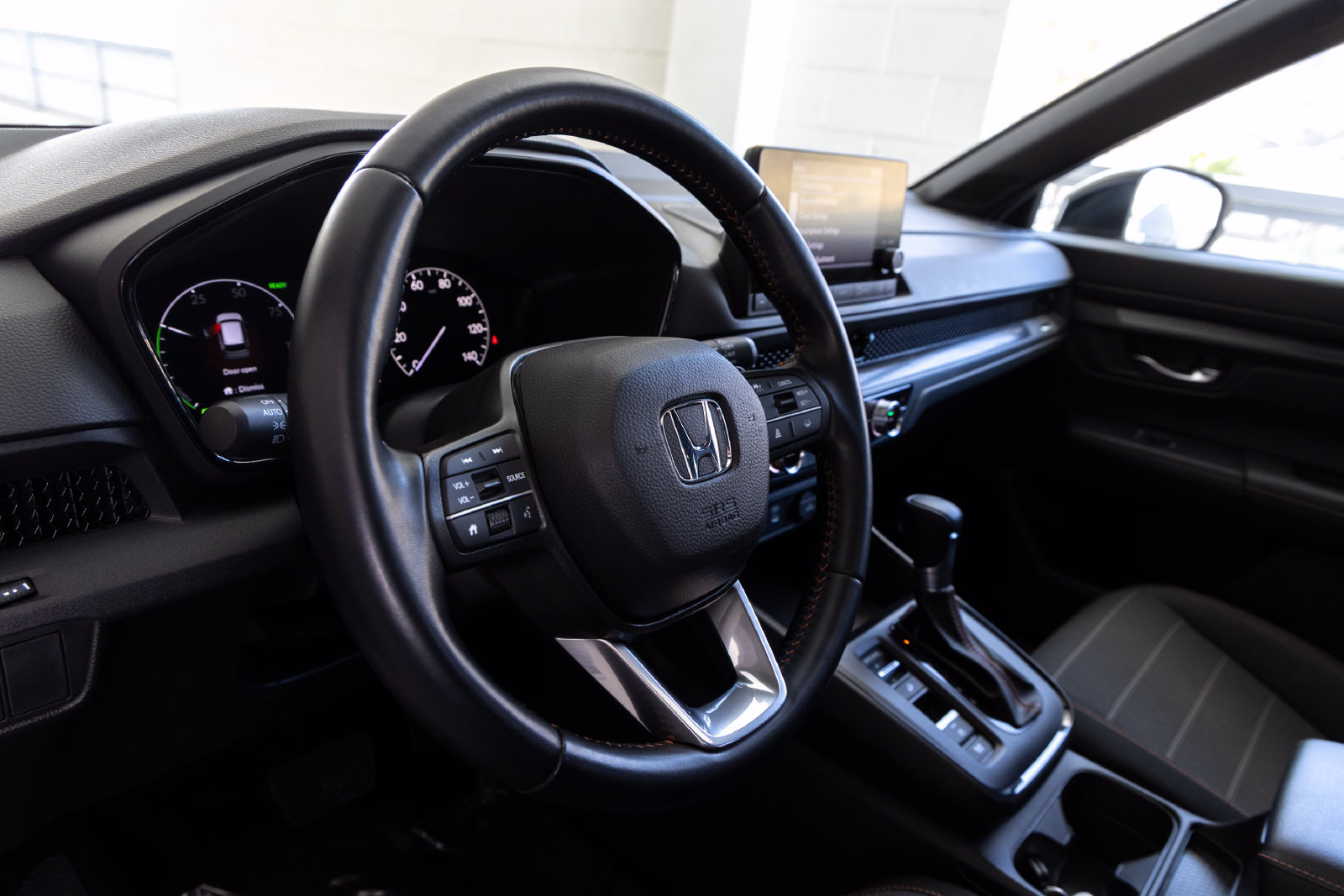 Used 2025 Honda CR-V Sport image 16