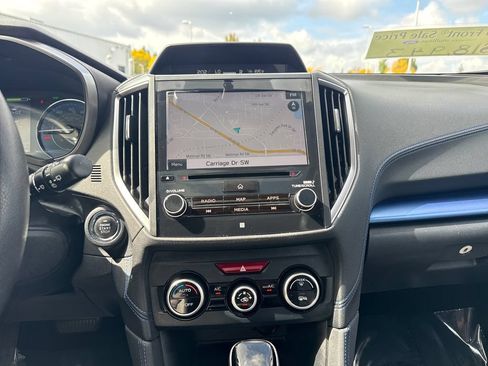 Used 2019 Subaru Crosstrek Hybrid w/ Moonroof Package w/Navigation AWD/4WD image 27