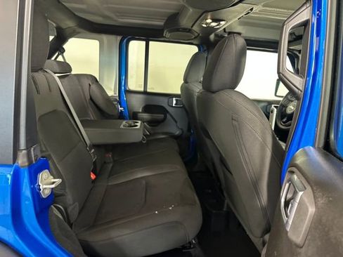 Used 2023 Jeep Wrangler Unlimited w/ Cold Weather Group image 27