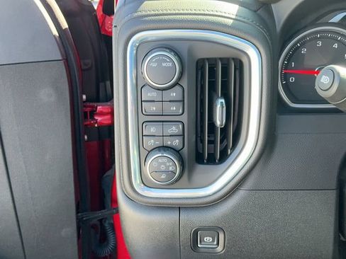 Used 2022 Chevrolet Silverado 1500 High Country w/ Safety Package II image 18