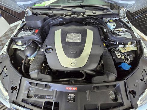 Used 2009 Mercedes-Benz C 300 4MATIC Sedan image 31