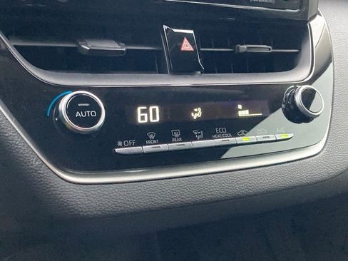 Certified 2022 Toyota Corolla LE image 22