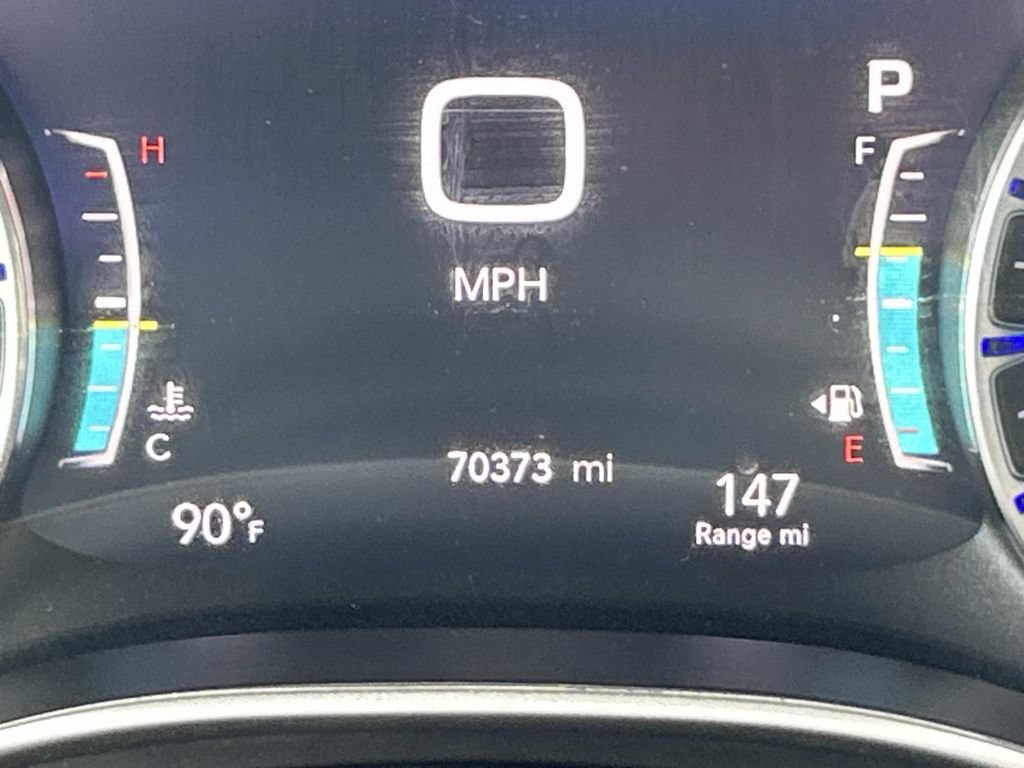 Used 2022 Chrysler Pacifica Touring-L FWD image 43