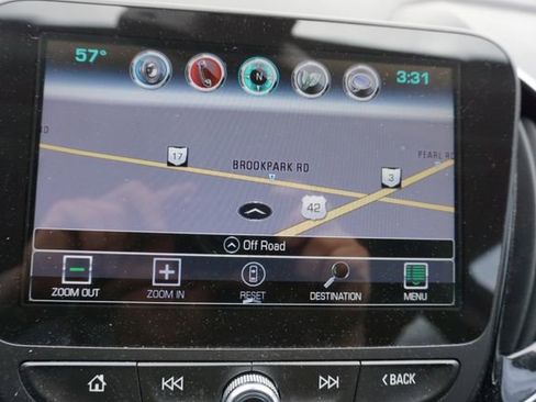 Used 2017 Chevrolet Volt Premier w/ Driver Confidence II Package FWD image 18