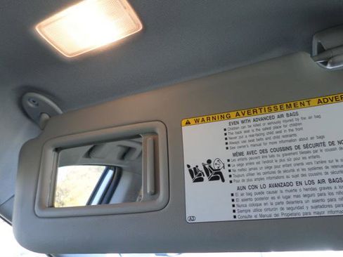 Used 2018 Toyota RAV4 XLE image 24