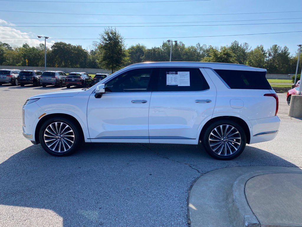 Used 2024 Hyundai Palisade Calligraphy AWD/4WD image 4