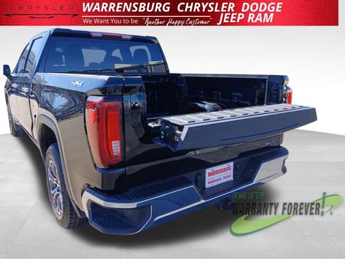 Used 2025 GMC Sierra 1500 SLT image 31