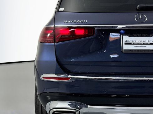 New 2026 Mercedes-Benz Maybach GLS 600 4MATIC image 17