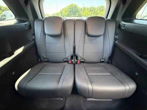 Used 2024 Mercedes-Benz GLS 450 4MATIC image 18