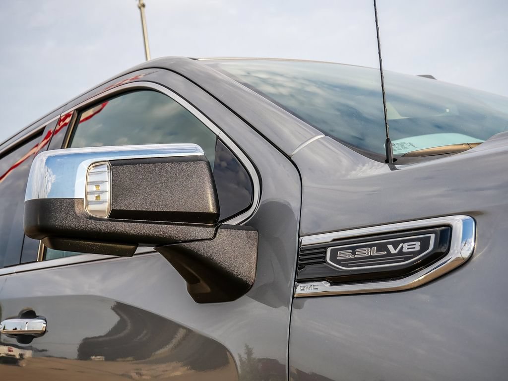 Used 2026 GMC Sierra 1500 SLT AWD/4WD image 10