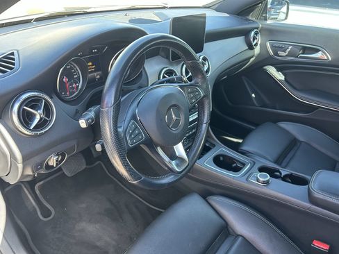 Used 2019 Mercedes-Benz CLA 250 image 13