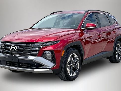 Used 2026 Hyundai Tucson SEL FWD image 2