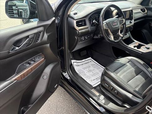 Certified 2022 GMC Acadia Denali w/ Denali Ultimate Package AWD/4WD image 12