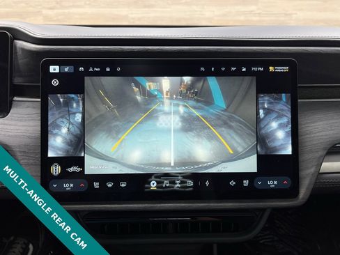 Used 2022 Rivian R1T Adventure image 10