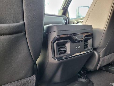 New 2026 GMC Sierra 2500 AT4 w/ AT4 Premium Plus Package image 34