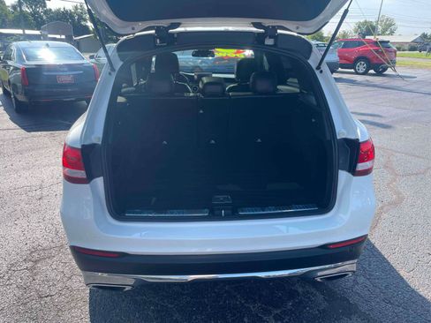 Used 2018 Mercedes-Benz GLC 300 4MATIC image 6