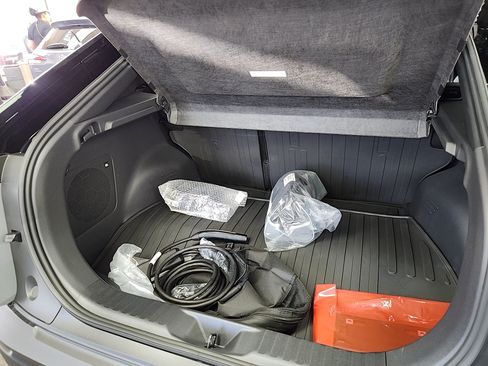 New 2026 Toyota C-HR AWD/4WD image 25