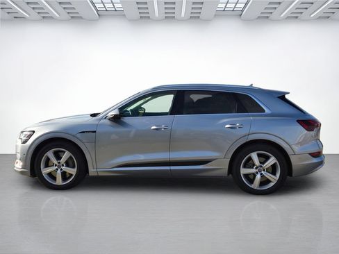 Used 2019 Audi e-tron Premium Plus AWD/4WD image 7