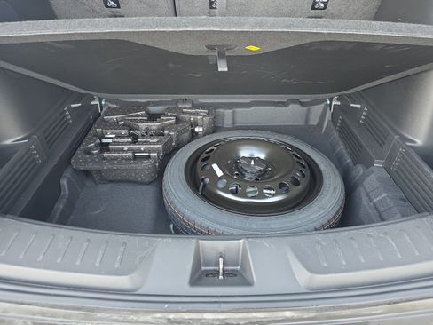 Used 2025 Chevrolet TrailBlazer LT image 34