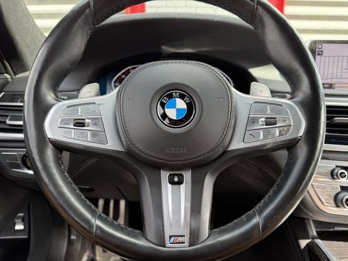 Used 2021 BMW 740i xDrive w/ M Sport Package image 23