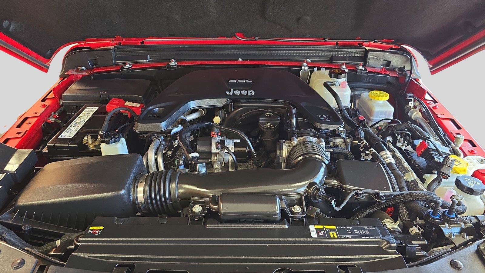 Used 2021 Jeep Wrangler Unlimited Sport AWD/4WD image 26