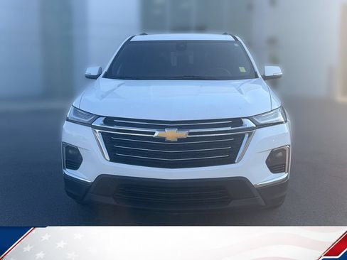 Used 2023 Chevrolet Traverse LT FWD image 5