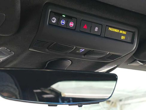 Used 2023 Chevrolet Corvette Stingray Premium Cpe image 38