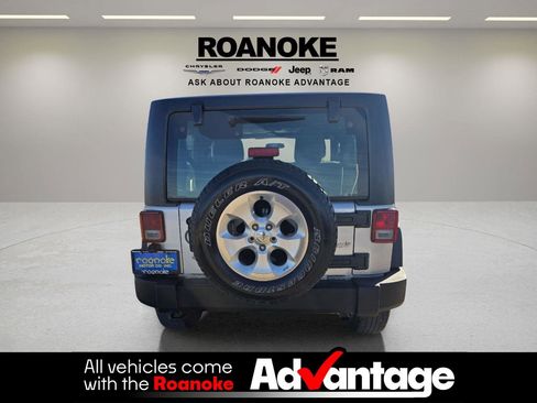 Used 2012 Jeep Wrangler Sport image 24