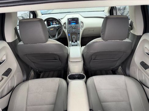 Used 2013 Chevrolet Volt Premium w/ Premium Trim Package image 18