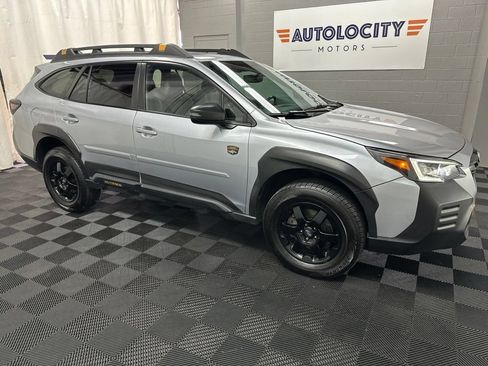 Used 2022 Subaru Outback Wilderness AWD/4WD image 2