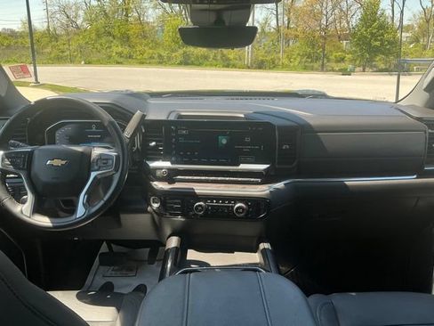 Used 2024 Chevrolet Silverado 3500 LTZ w/ LTZ Plus Package AWD/4WD image 20