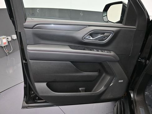 Used 2023 Chevrolet Tahoe RST image 11