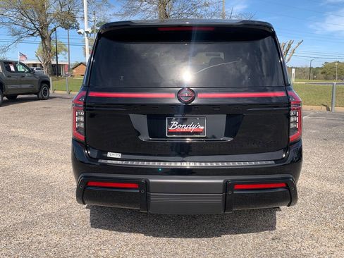 New 2025 Nissan Armada PRO-4X w/ Pro-4X Premium Package image 4