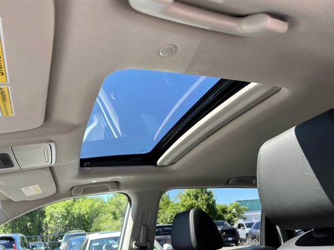 Used 2025 Honda CR-V EX-L image 20