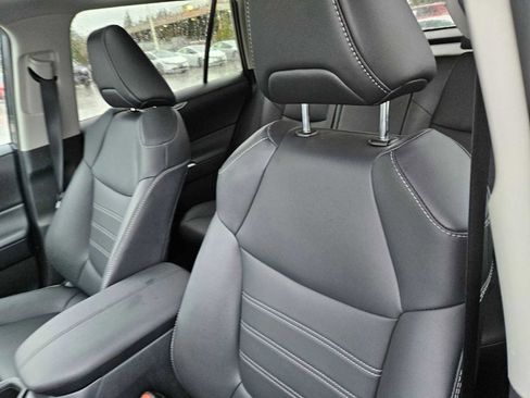 Certified 2025 Toyota RAV4 XLE Premium image 24