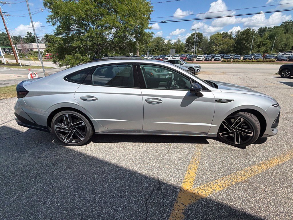 New 2026 Hyundai Sonata N Line FWD image 6