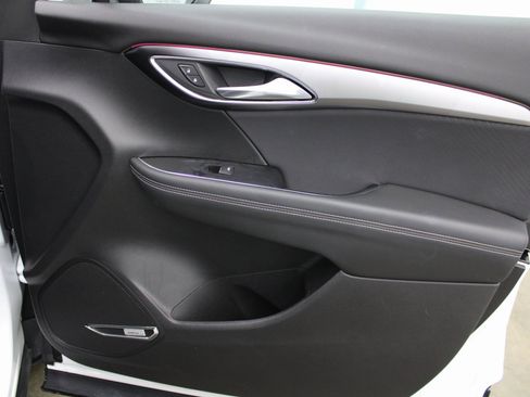 Used 2024 Buick Envision Sport Touring image 32