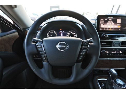 Used 2024 Nissan Armada SL w/ Captain's Chairs Package image 14