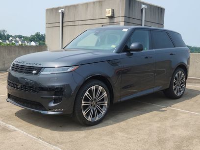 New 2025 Land Rover Range Rover Sport Dynamic SE