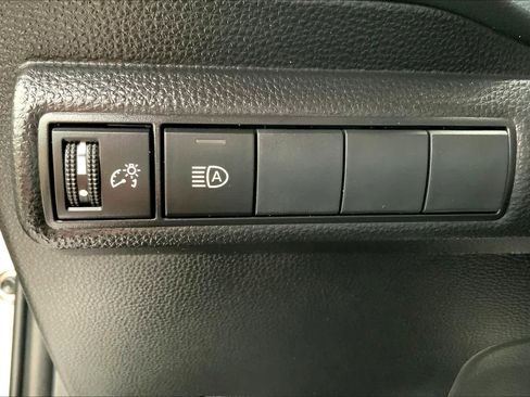 Used 2023 Toyota Corolla LE FWD image 32