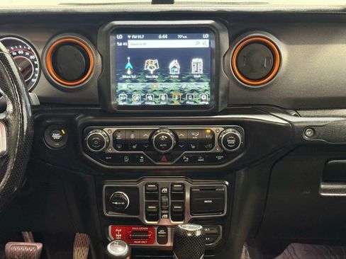Used 2021 Jeep Gladiator Mojave image 19