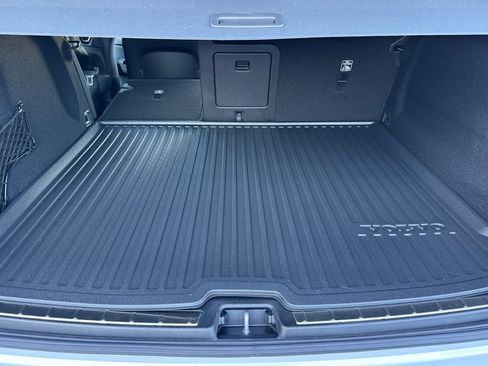 New 2026 Volvo XC60 B5 Ultra w/ Climate Package image 15