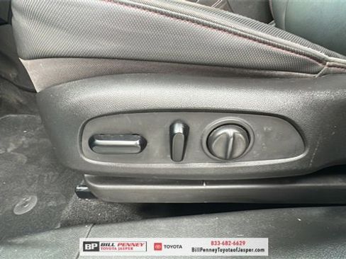 Used 2022 Chevrolet TrailBlazer RS image 16