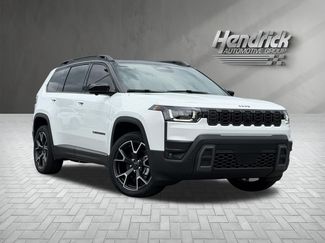 Used 2026 Jeep Cherokee Overland w/ Trailer Tow Group AWD/4WD video 2