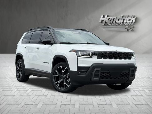 Used 2026 Jeep Cherokee Overland w/ Trailer Tow Group AWD/4WD image 2