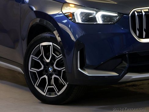 Certified 2023 BMW X1 xDrive28i w/ Premium Package AWD/4WD image 3