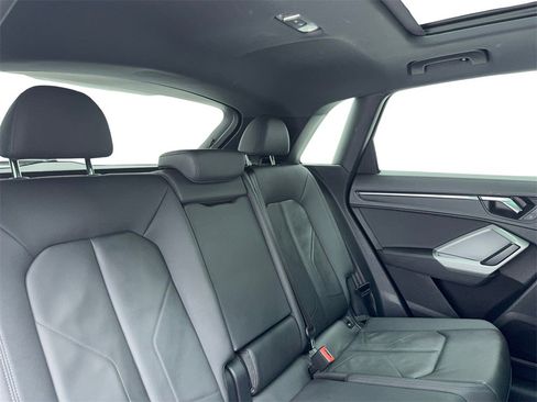 Used 2021 Audi Q3 2.0T Premium w/ Convenience Package image 45